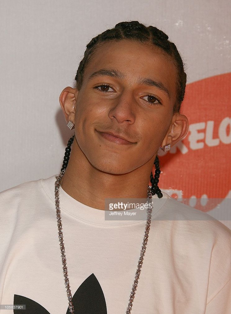 Khleo Thomas