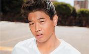 Ki Hong Lee