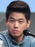 Ki Hong Lee