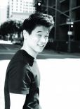 Ki Hong Lee