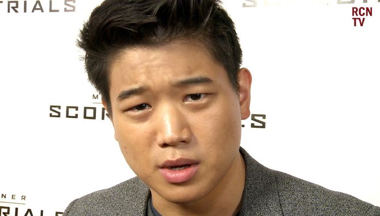 Ki Hong Lee