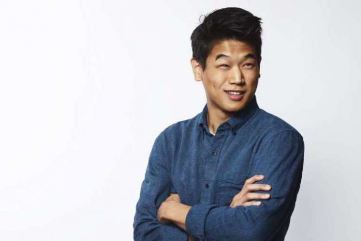 Ki Hong Lee