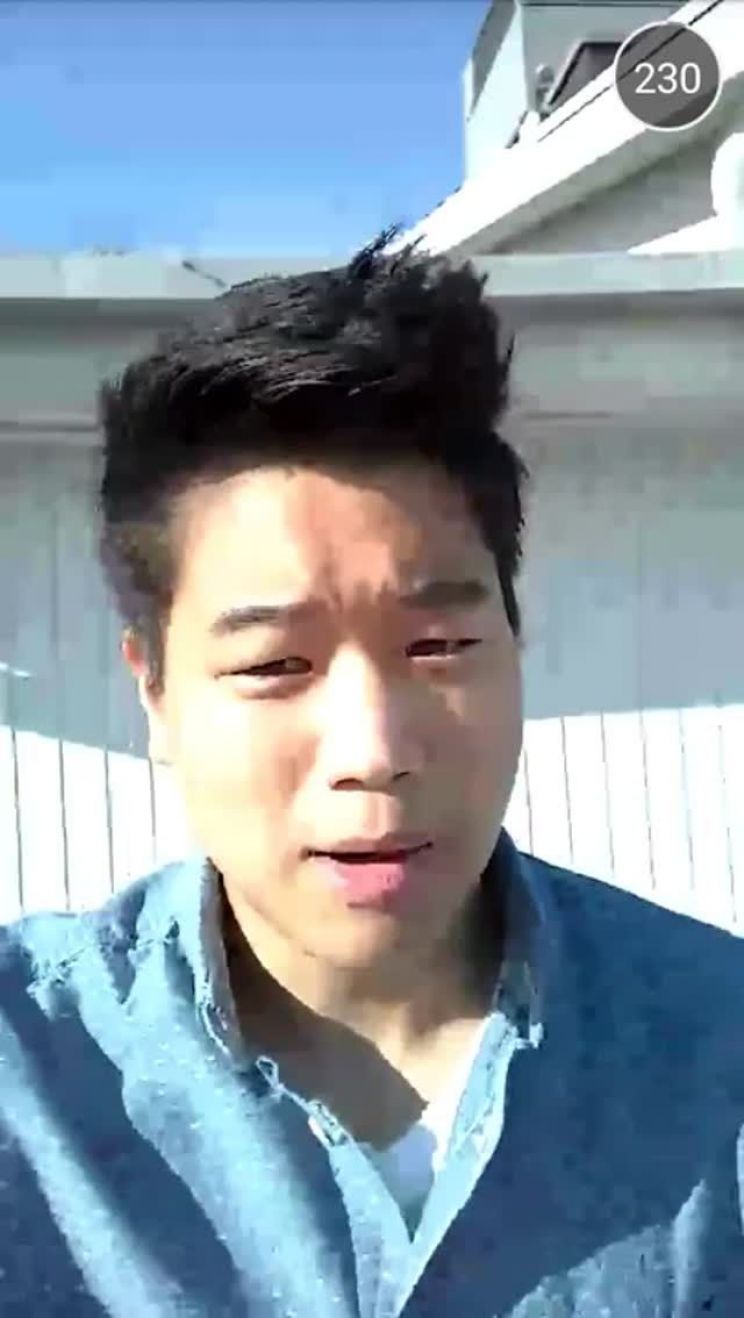 Ki Hong Lee