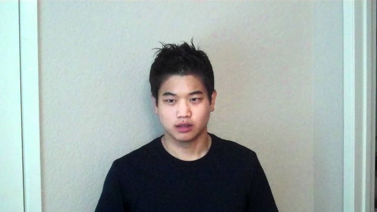 Ki Hong Lee