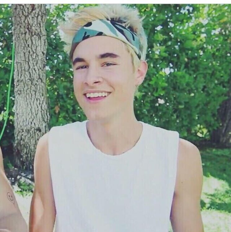 Kian Lawley