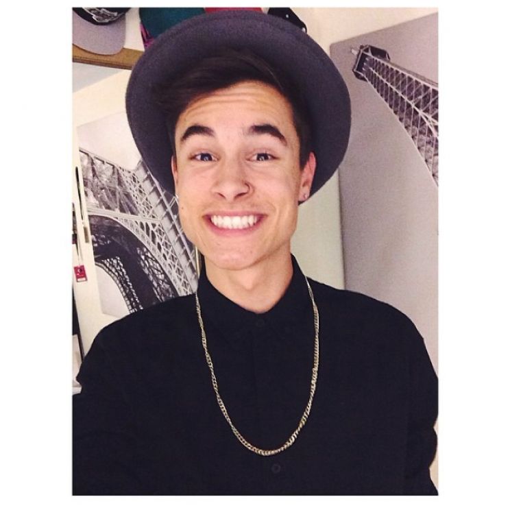 Kian Lawley