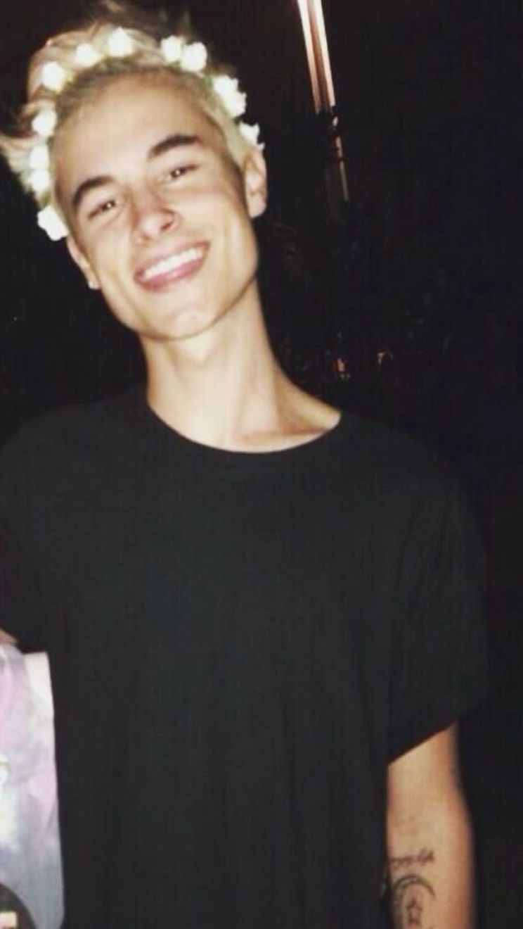 Kian Lawley