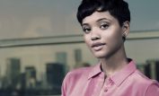 Kiersey Clemons