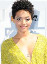 Kiersey Clemons