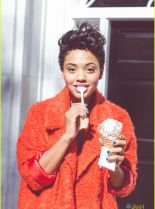 Kiersey Clemons