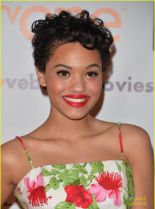 Kiersey Clemons