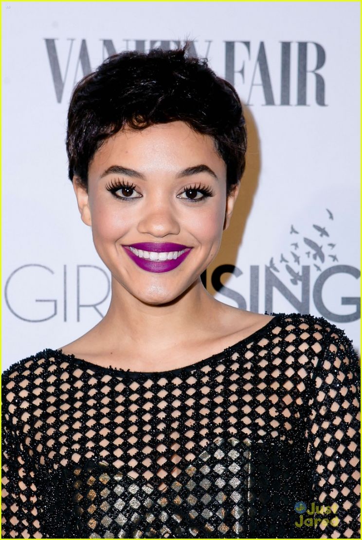 Kiersey Clemons