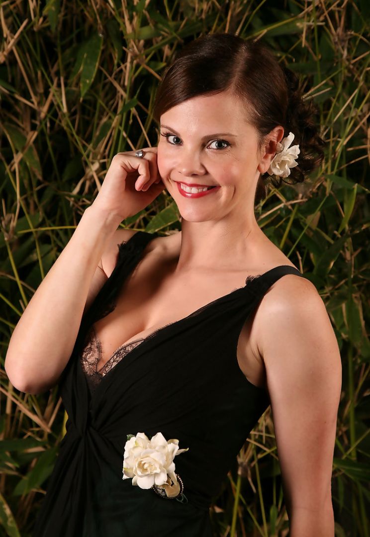 Kiersten Warren