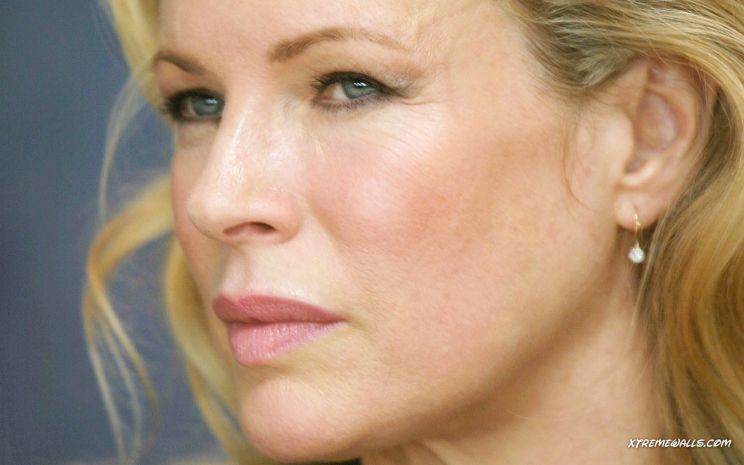 Kim Basinger