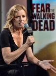 Kim Dickens