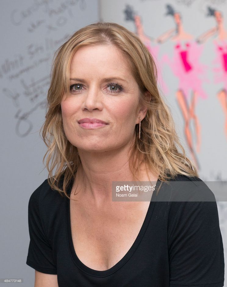 Kim Dickens