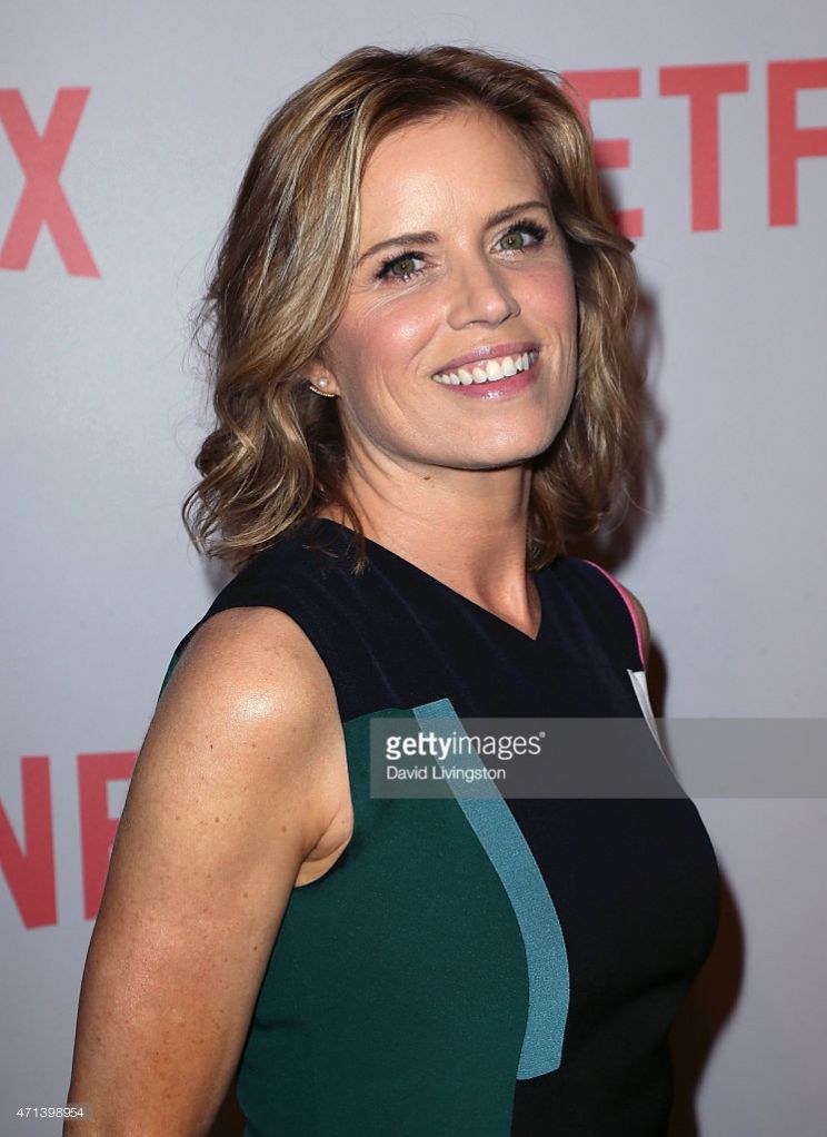 Kim Dickens