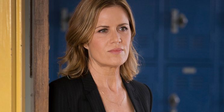 Kim Dickens