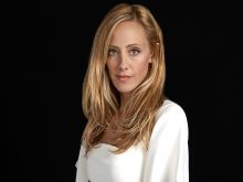 Kim Raver