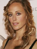 Kim Raver