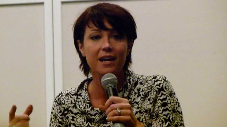 Kim Rhodes
