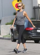 Kimberly Stewart #847721 picture (Portrait Medium)