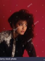 Kimi Katkar