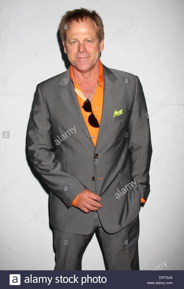 Kin Shriner