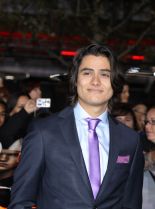 Kiowa Gordon #1070255 picture (Portrait Medium)