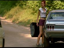 Kira Clavell