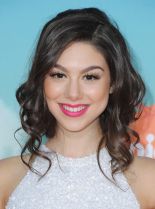 Kira Kosarin photo