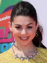Kira Kosarin photo