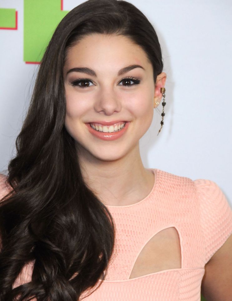 Pictures of Kira Kosarin