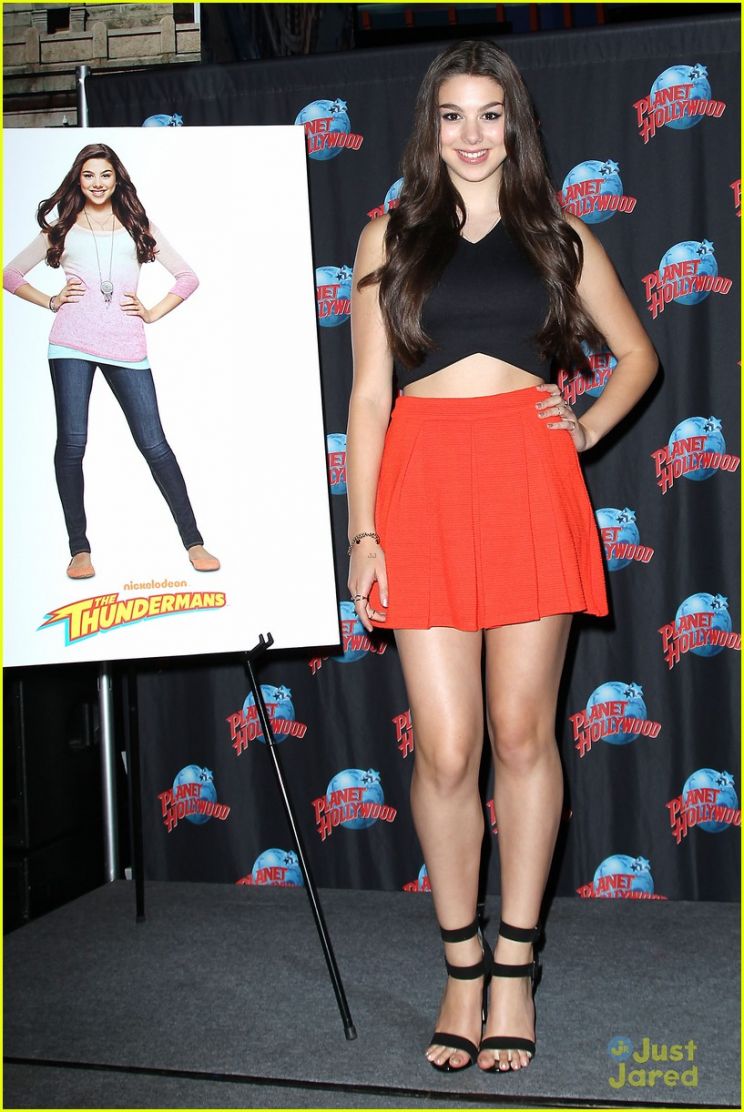 Kira Kosarin