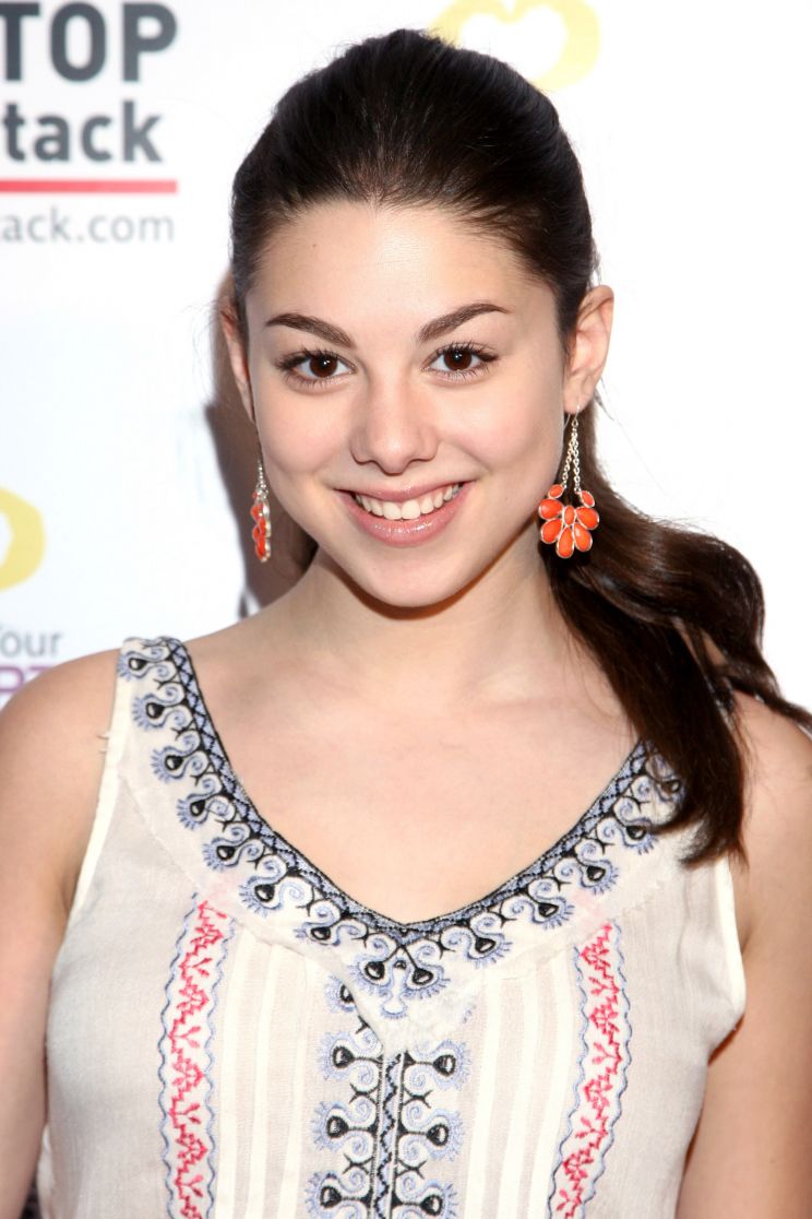 Kira Kosarin
