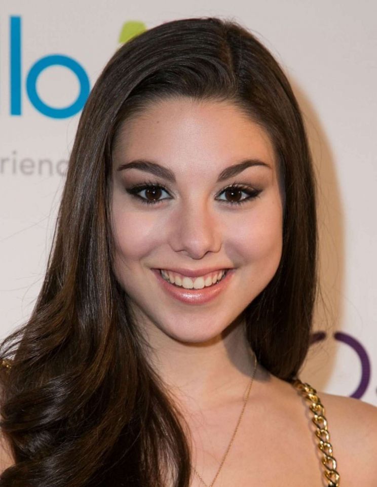 Kira Kosarin