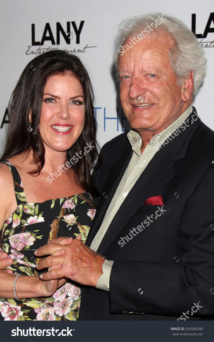 Kira Reed Lorsch