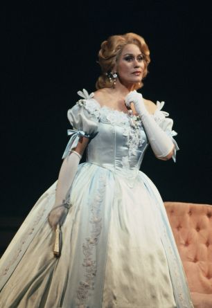 Kiri Te Kanawa