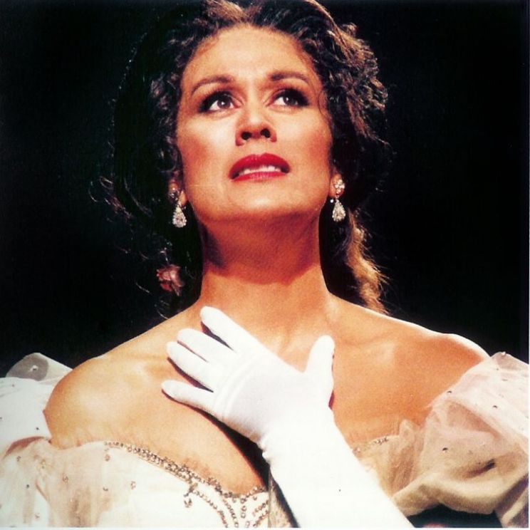 Kiri Te Kanawa