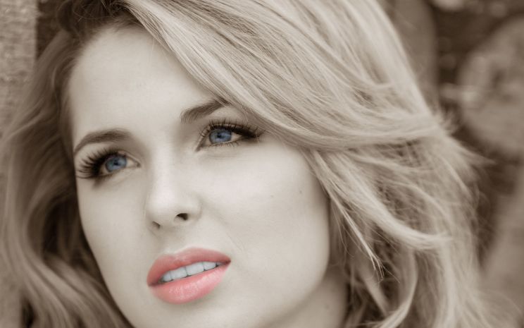 Kirsten Prout