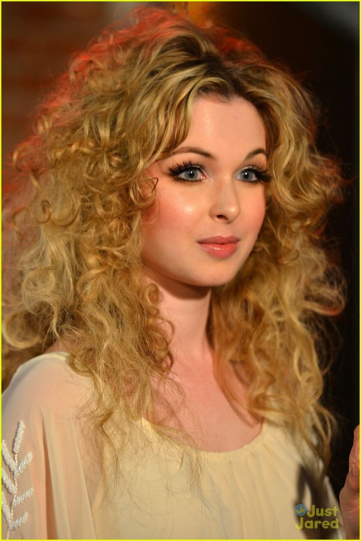 Kirsten Prout