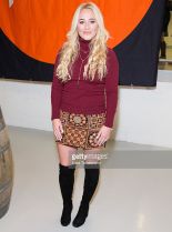 Kirsty Leigh Porter