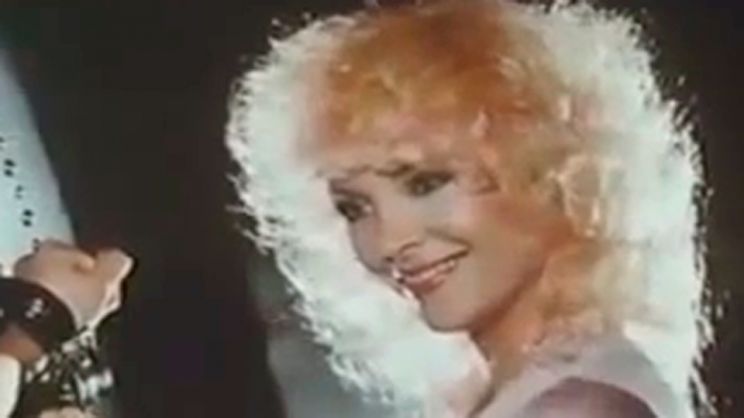 Kitten Natividad