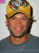 Kostas Sommer #2000931 picture (Portrait Medium)
