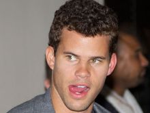 Kris Humphries