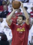 Kris Humphries