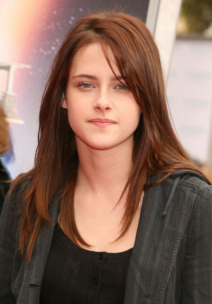 Kristen Stewart's Biography - Wall Of Celebrities