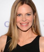 Kristin Bauer van Straten