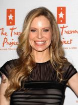 Kristin Bauer van Straten