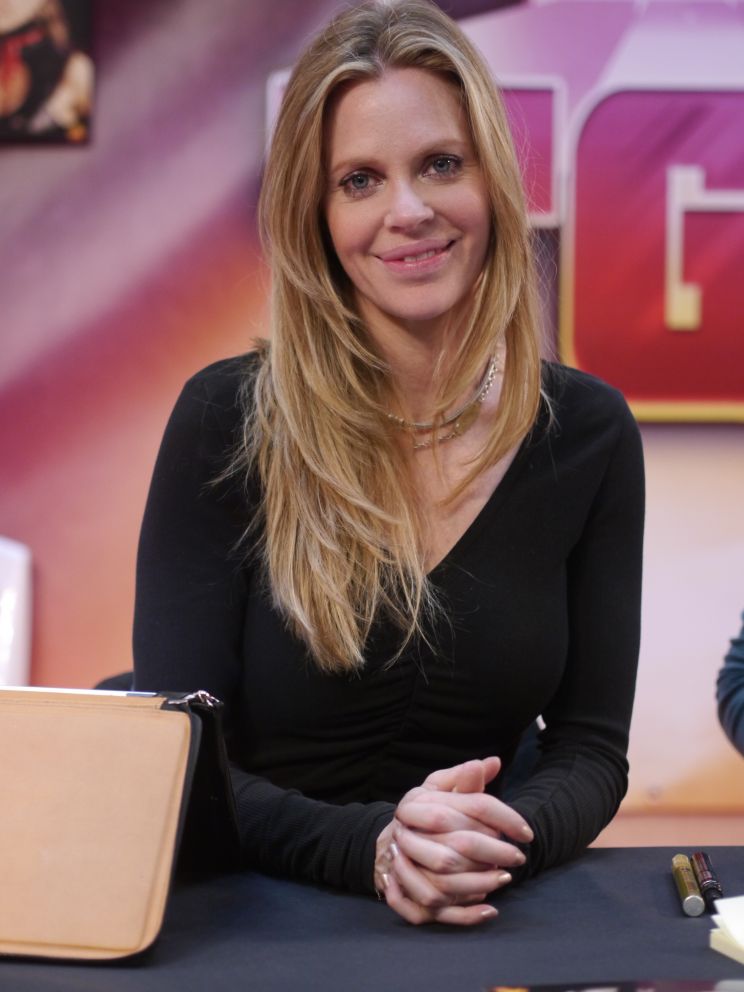 Kristin Bauer van Straten